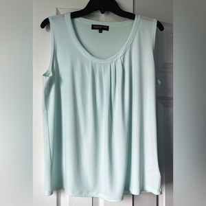 Jones New York Collection, sleeveless top, light green, size L.